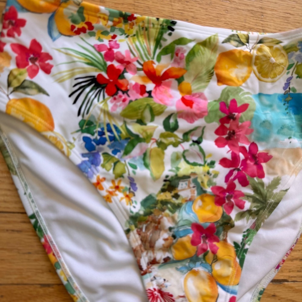 Shade & Shore High Waist Cheeky Bikini Bottoms Mediterranean Beach Print Small‎